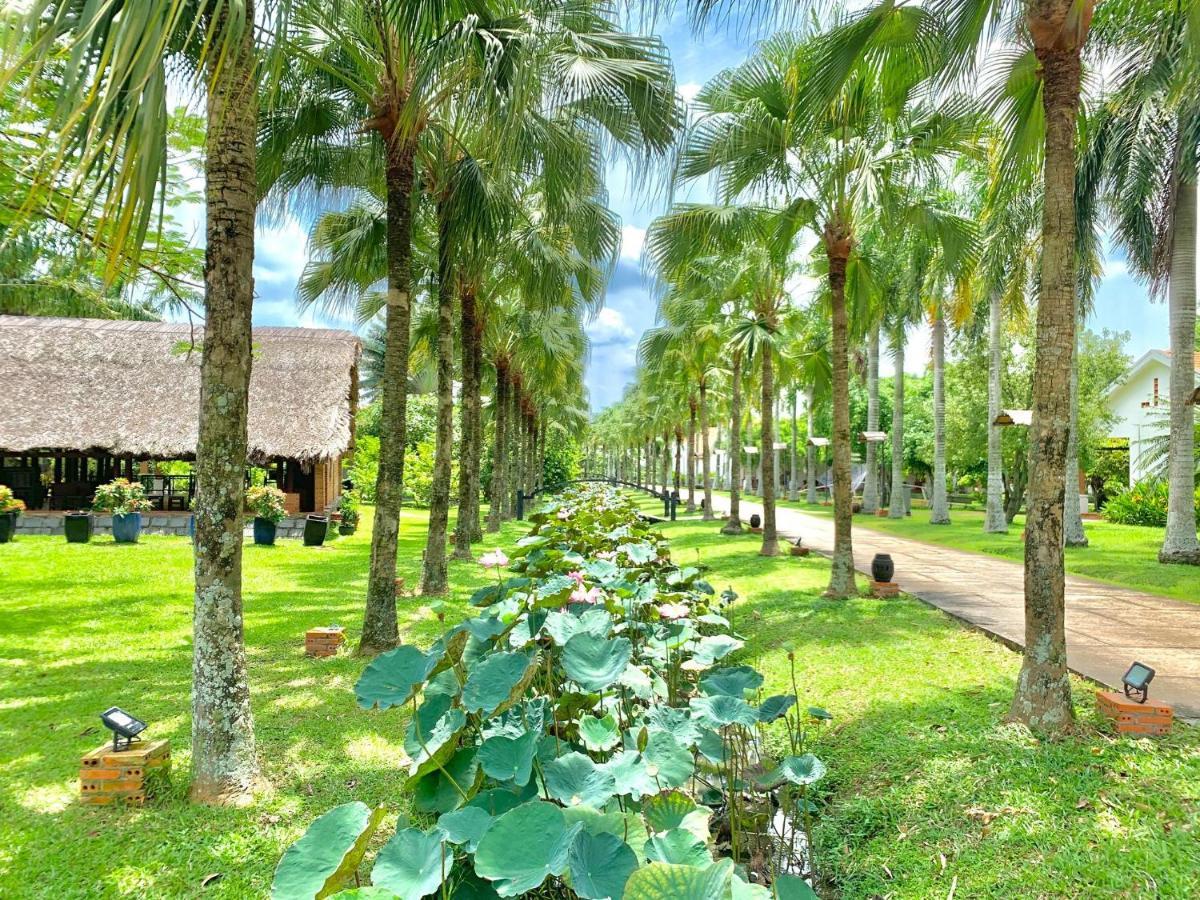 Les Hameaux De L'Orient Hotel Ho Chi Minh City Exterior photo
