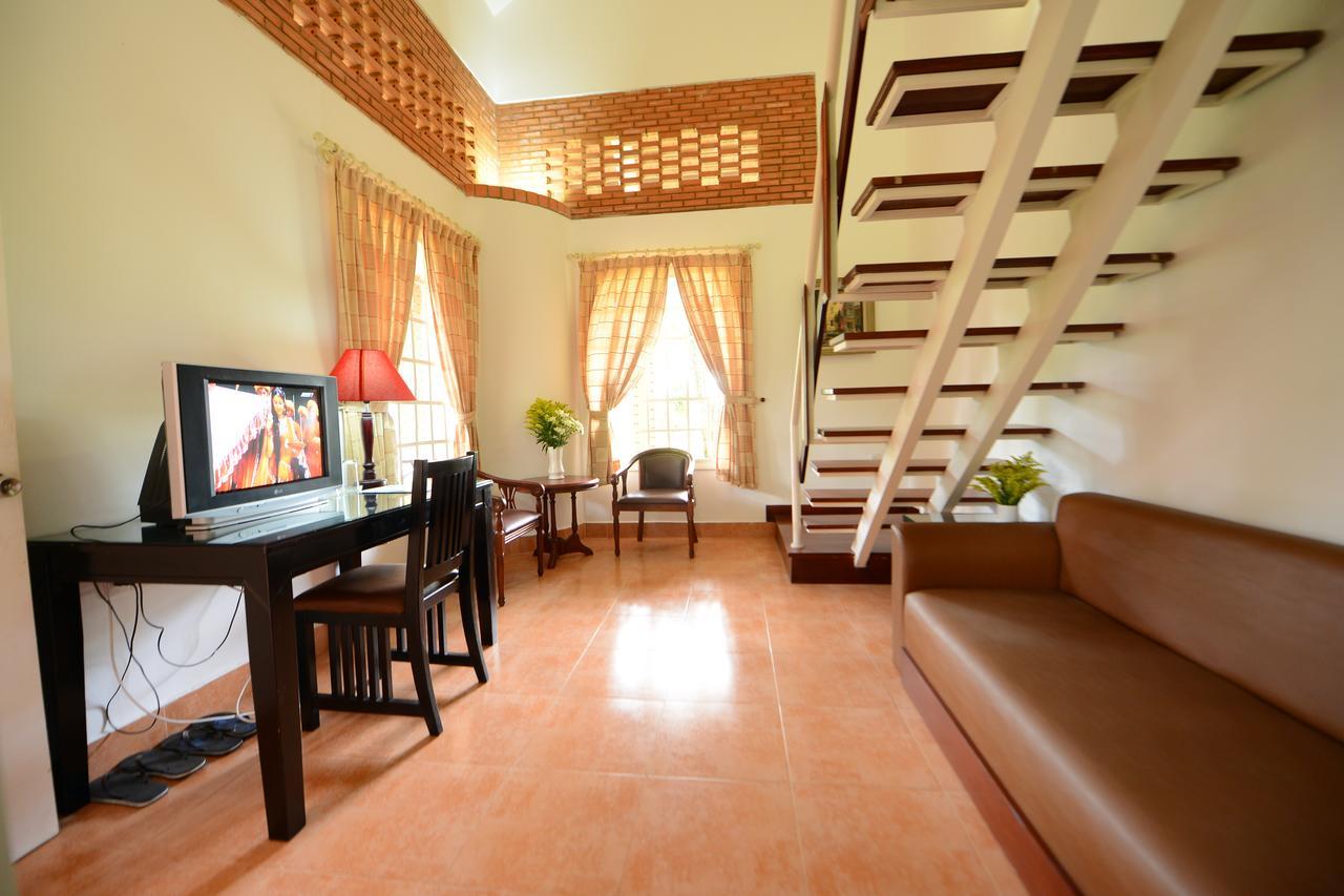 Les Hameaux De L'Orient Hotel Ho Chi Minh City Room photo